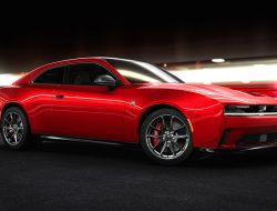 Dodge Stops Production Of Muscle Cars With Manual Transmissions
