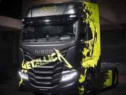 Metallica Will Travel With Electric And Hydrogen Trucks Wherever They Tour This Summer