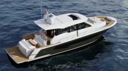 The New 54′ Tiara Features A Deck That Rotates Right In Front Of You